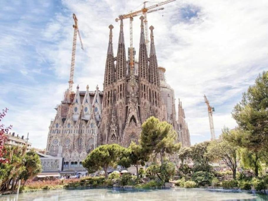 شقة Oasis Sagrada Familia برشلونة المظهر الخارجي الصورة